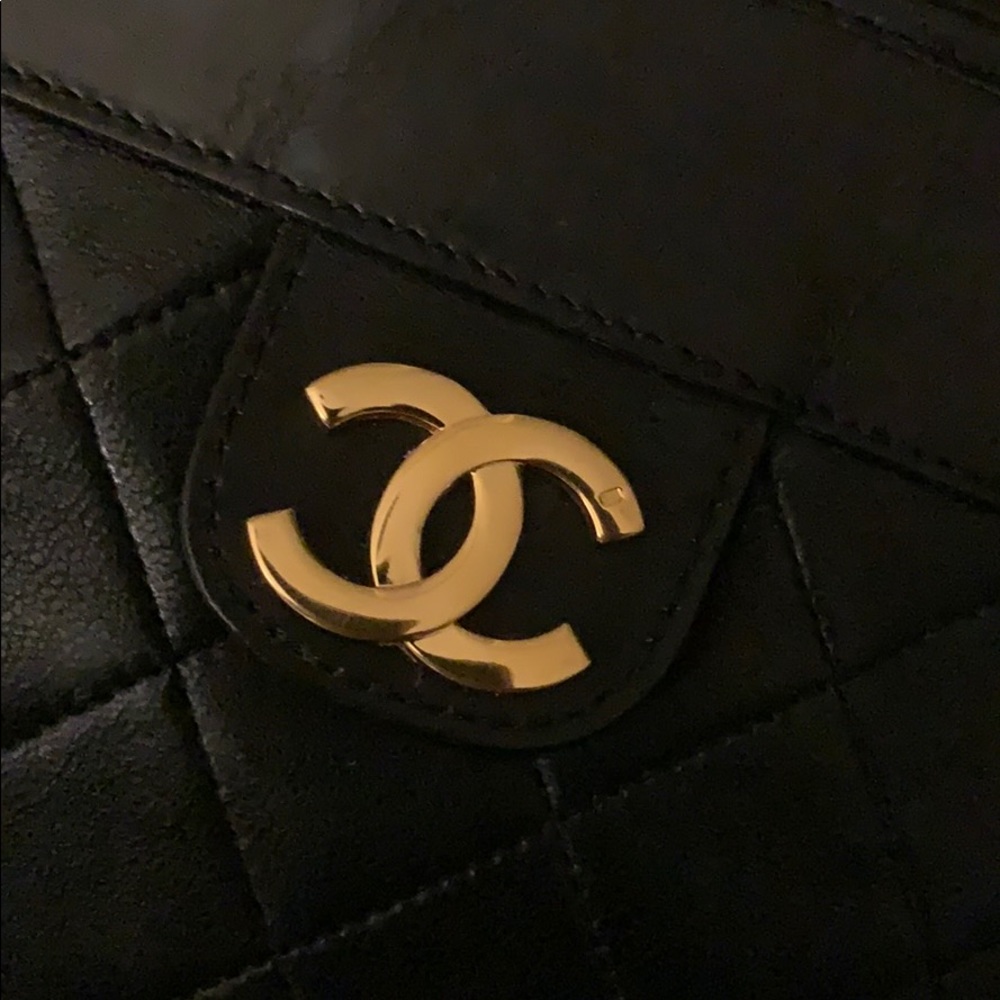 💯 Auth Chanel vintage clutch - Picture 8 of 9